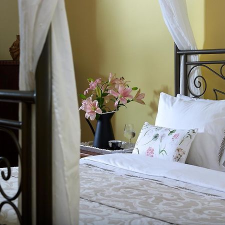 Villa Kerasia Vlakhiana Bagian luar foto
