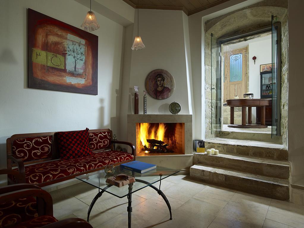Villa Kerasia Vlakhiana Bagian luar foto